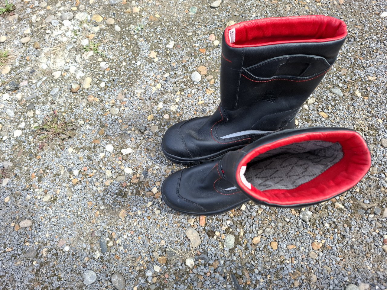 Nieuw originele brandweerlaarzen Gore -Tex maat 43