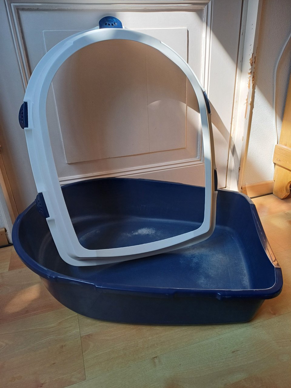 Superfijne XXL, OPEN KATTENBAK met opstaande rand, EUROPET