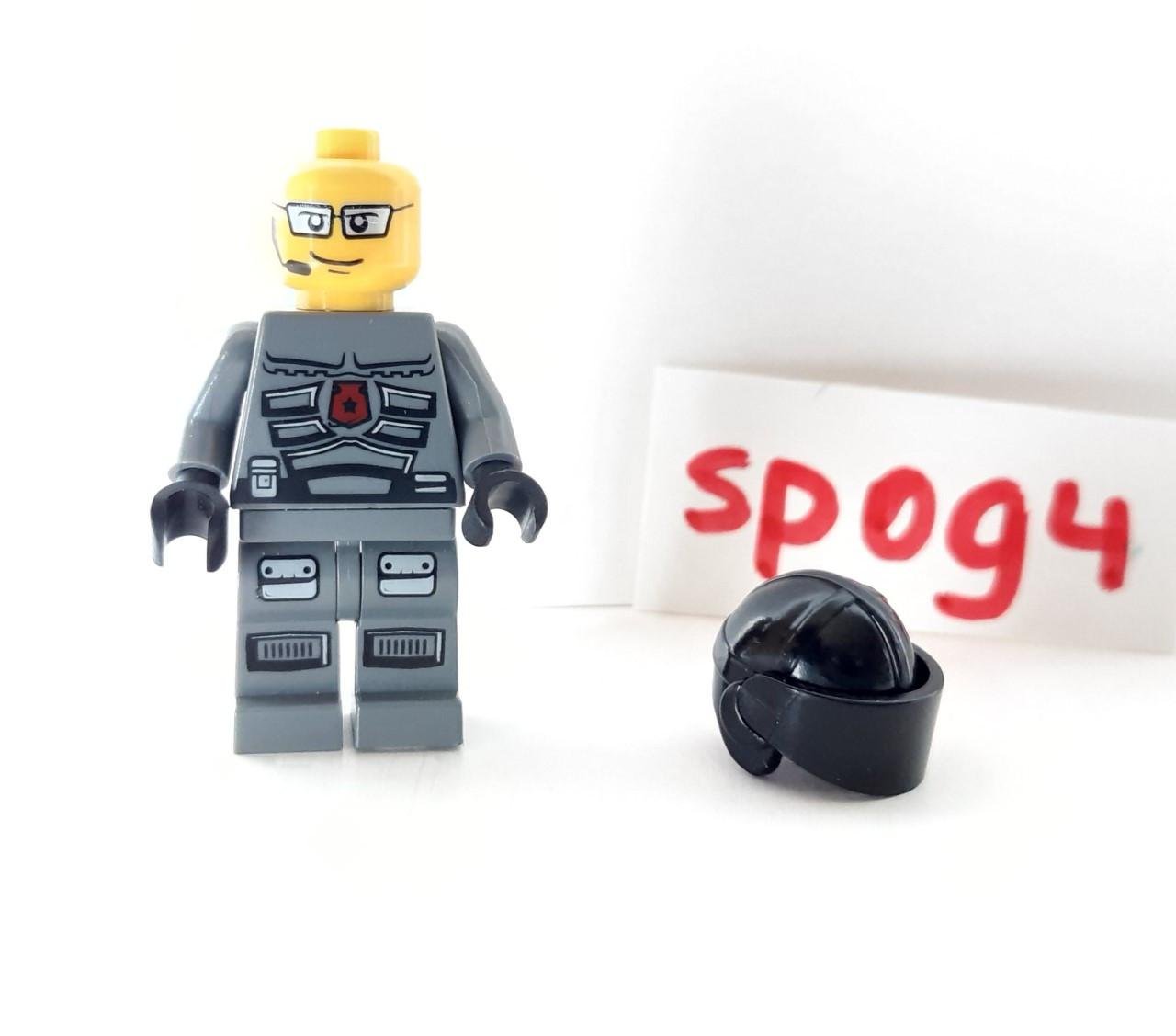 LEGO Minifigures Space Police 3: Officer 1, 2, 7, 10 en 14