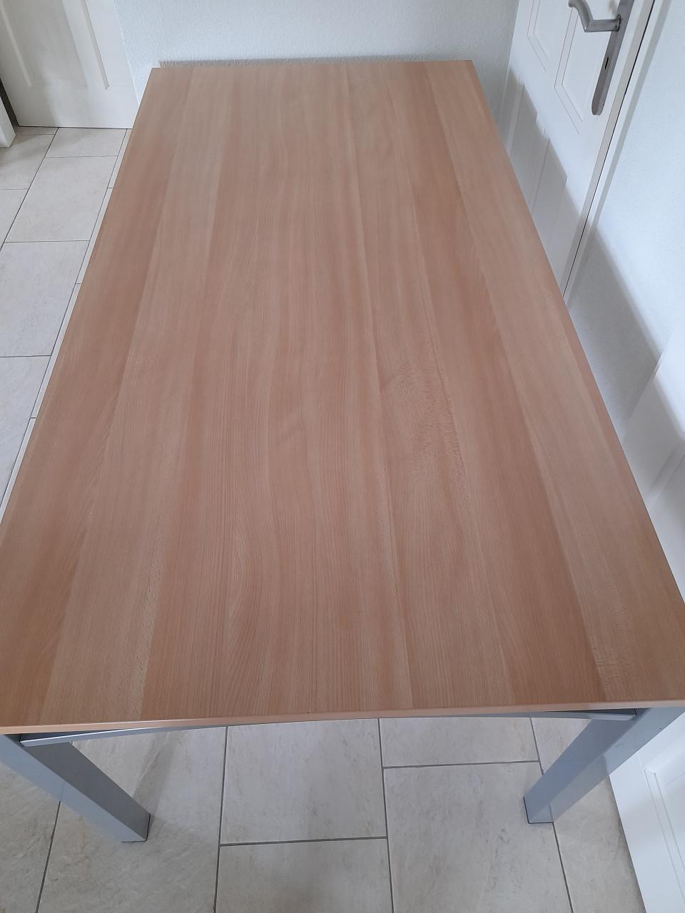 Tafel / bureau  180 x 90 x 74H ( in goede nette staat )