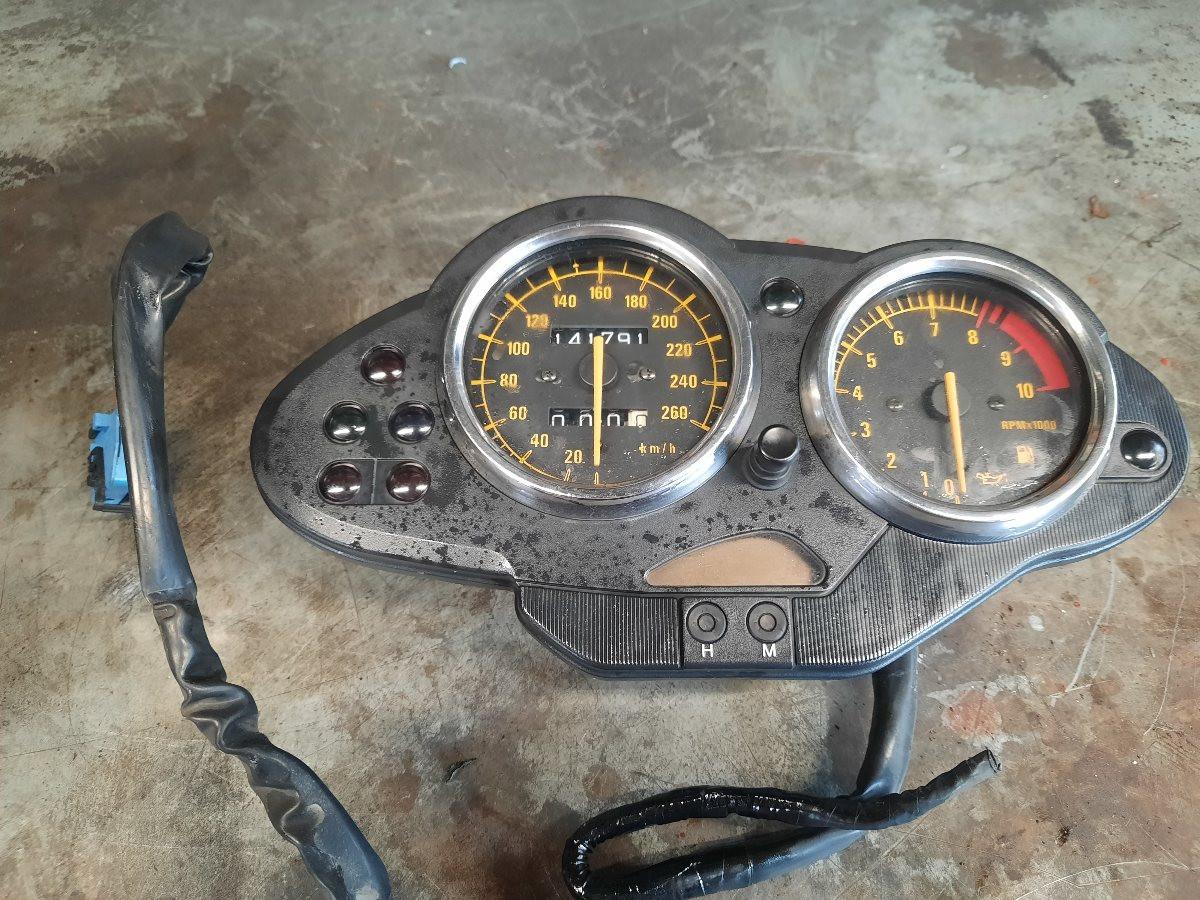 10.000 nieuwe en gebruikte motor onderdelen