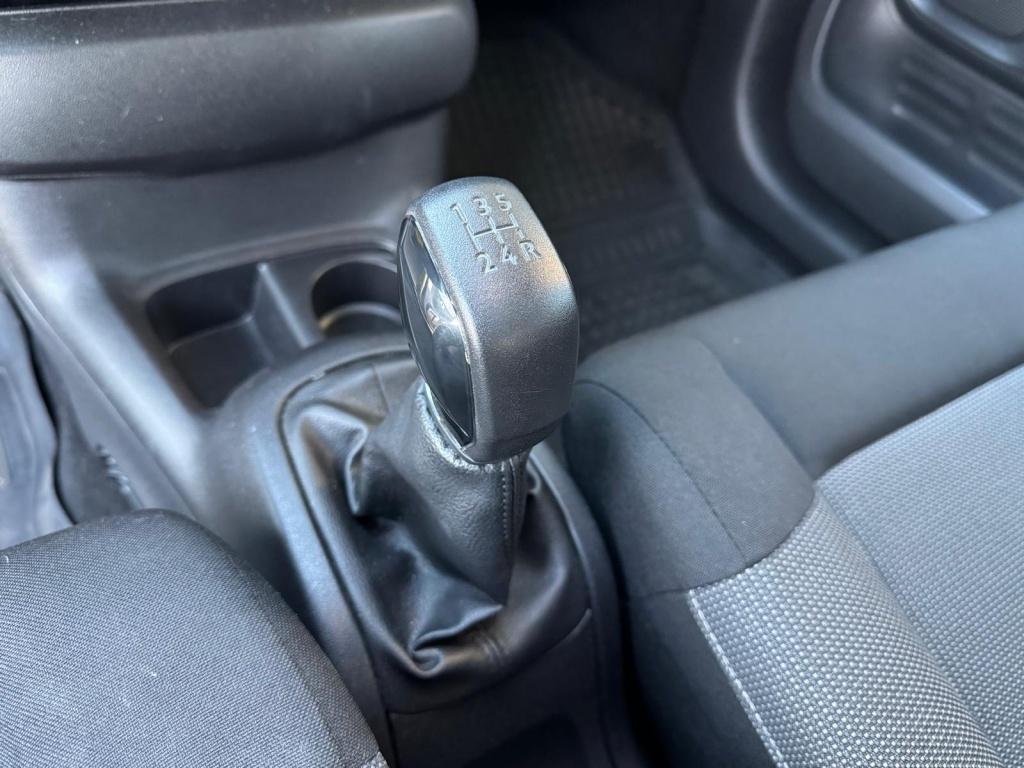 Citroen C4 Cactus 1.2 puret. rip curl