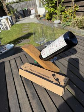Handgemaakte balancerende wijnstandaards (nu incl. gratis cadeauverpakking)