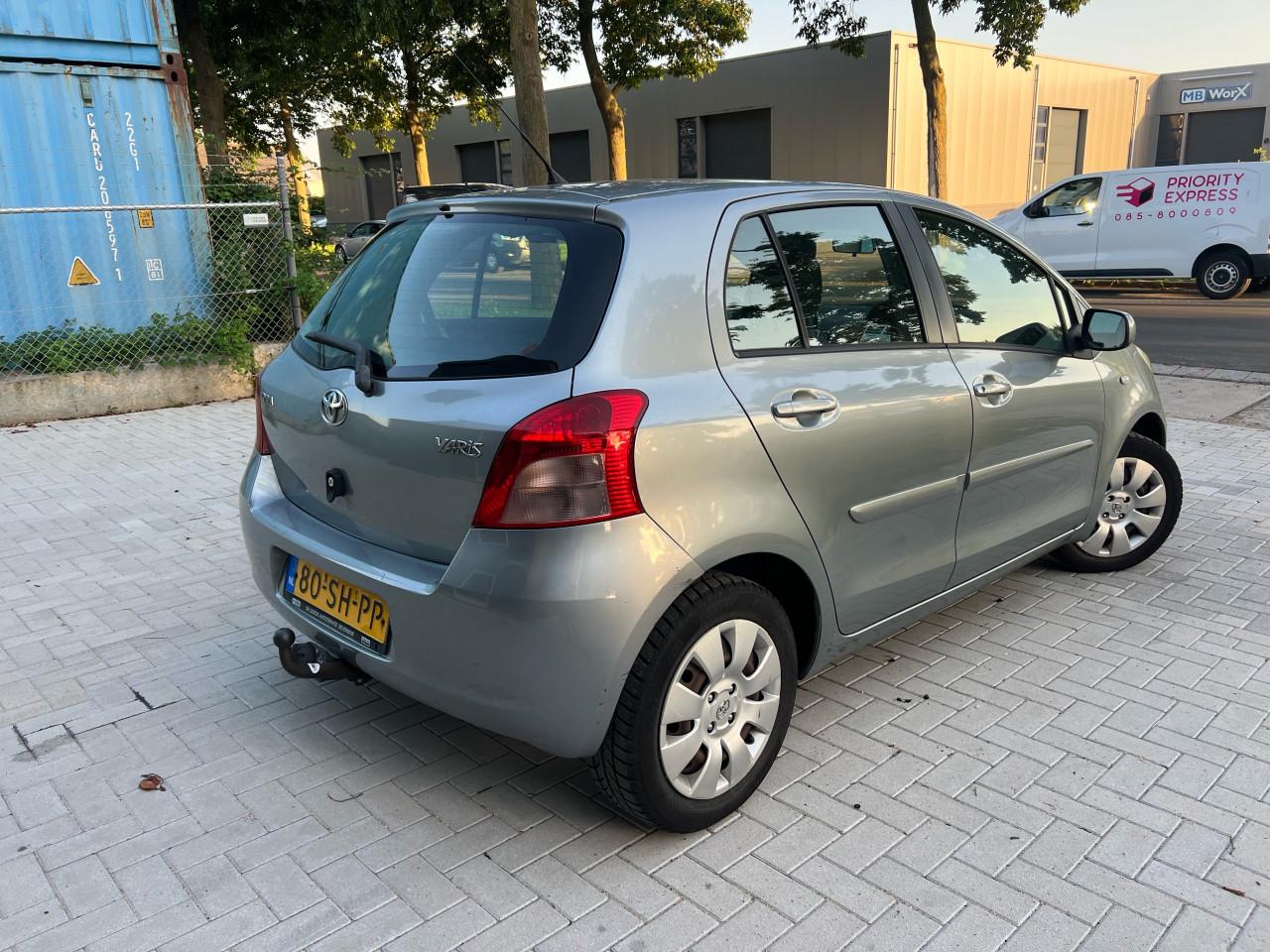 Toyota Yaris 1.0-VVTi Sol Airco 5 deurs