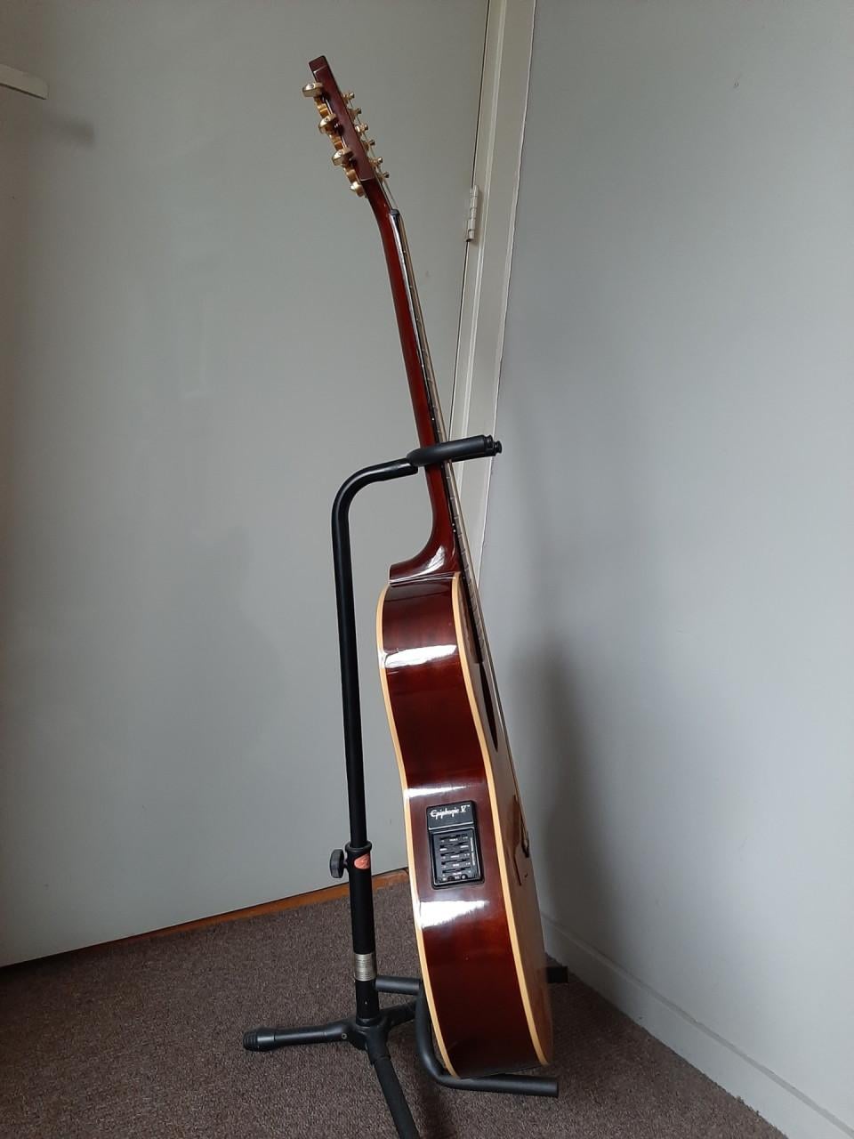 Epiphone PR5E, akoestische/elektrische gitaar, model uit begin jaren '90