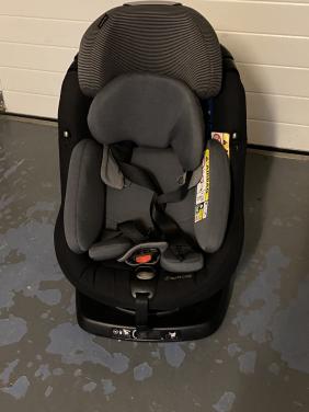 Maxi-Cosi AxissFix, draaibaar en isofix
