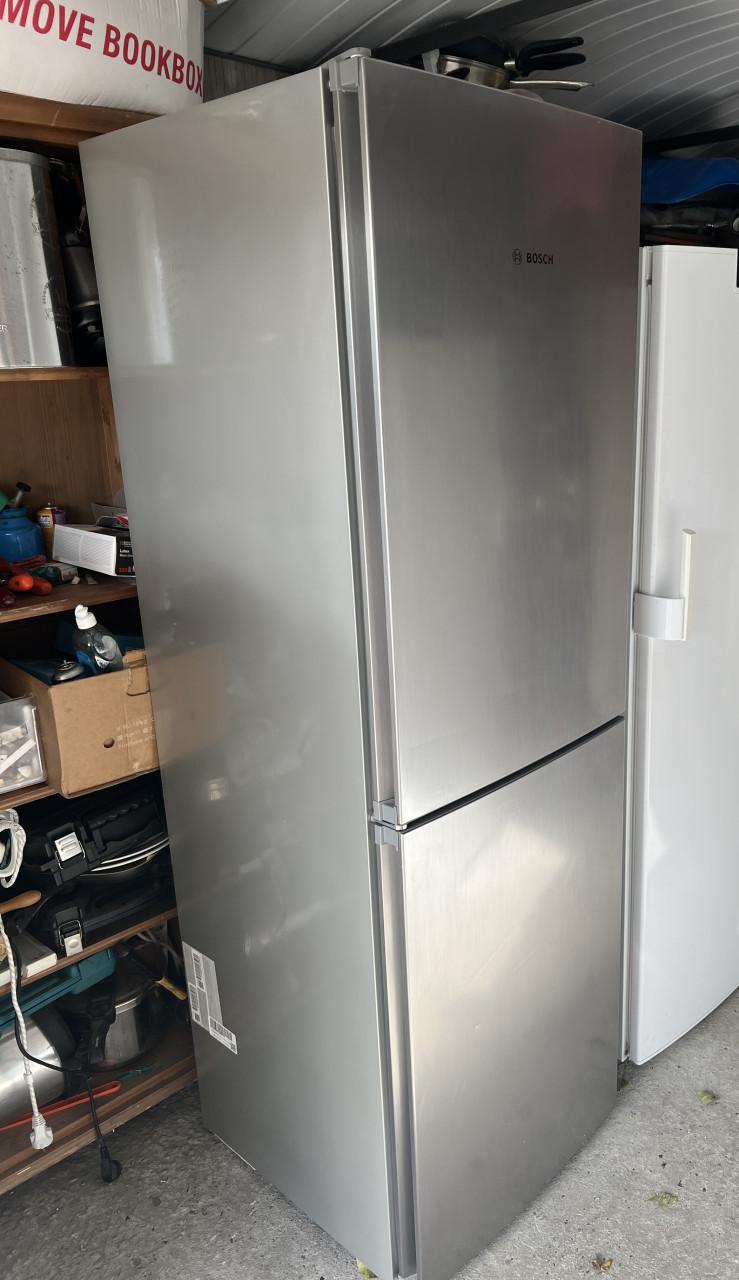 Bosch Nofrost koel vriescombinatie Koelkast vriezer 185x60x65 cm Klasse A++
