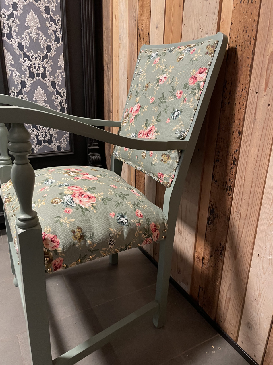 🌸 Unieke Vintage Armstoel – Met Liefde Gerestyled! 🌸