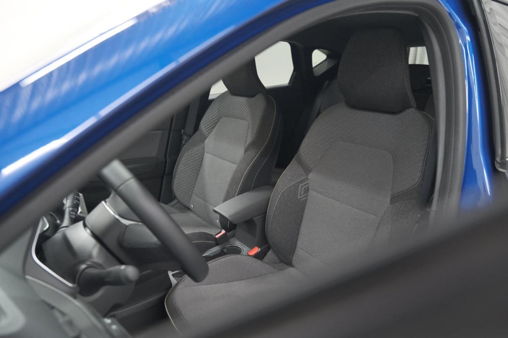 Renault Captur tce 90 techno | camera | navigatie | apple carplay | pack fu