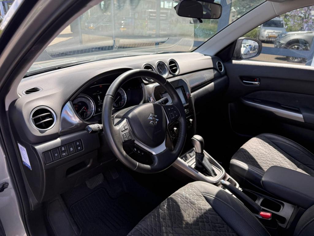 Suzuki Vitara 1.4 boosterjet style smart hybrid |automaat|leer|panoramadak|