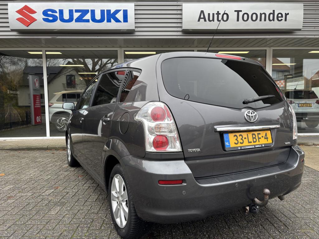 Toyota Corolla Verso 1.8 vvt-i luna 7persoons/trekhaak