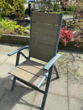 6 verstelbare aluminium met hard kunststof stoelen