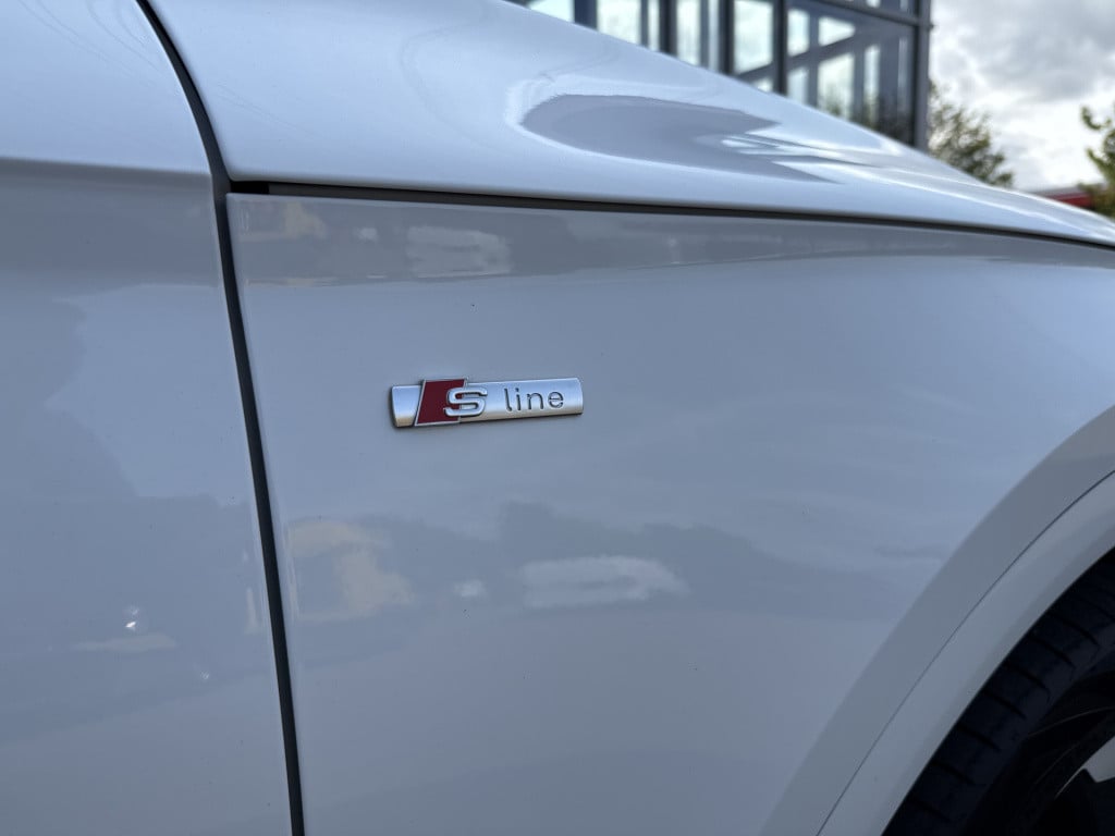 Audi Q5 50 tfsi e quattro s edition | s-line in en ext. | luchtvering | vir