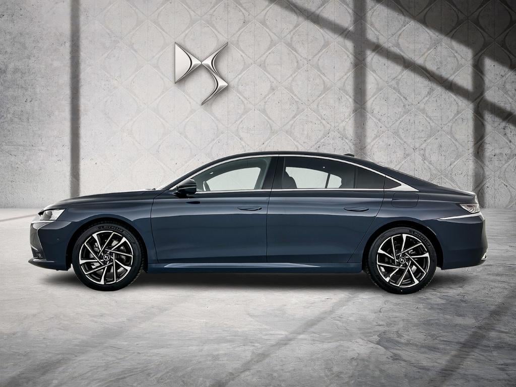 Ds Ds 9 e-tense rivoli+ 250 | rijklaar | lounge achterbank |