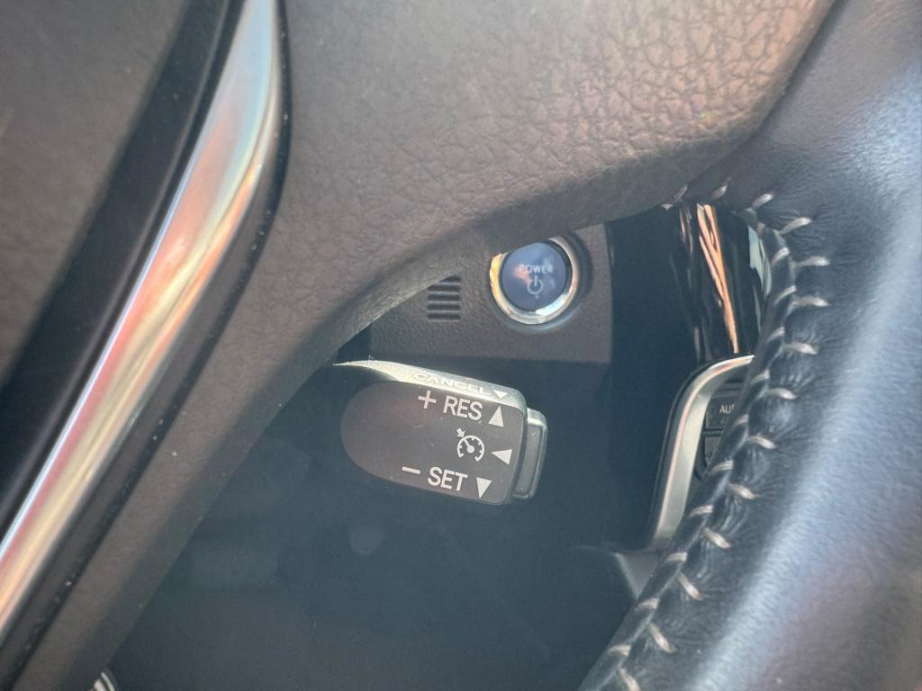 Toyota Auris touring sports 1.8 hybrid lease