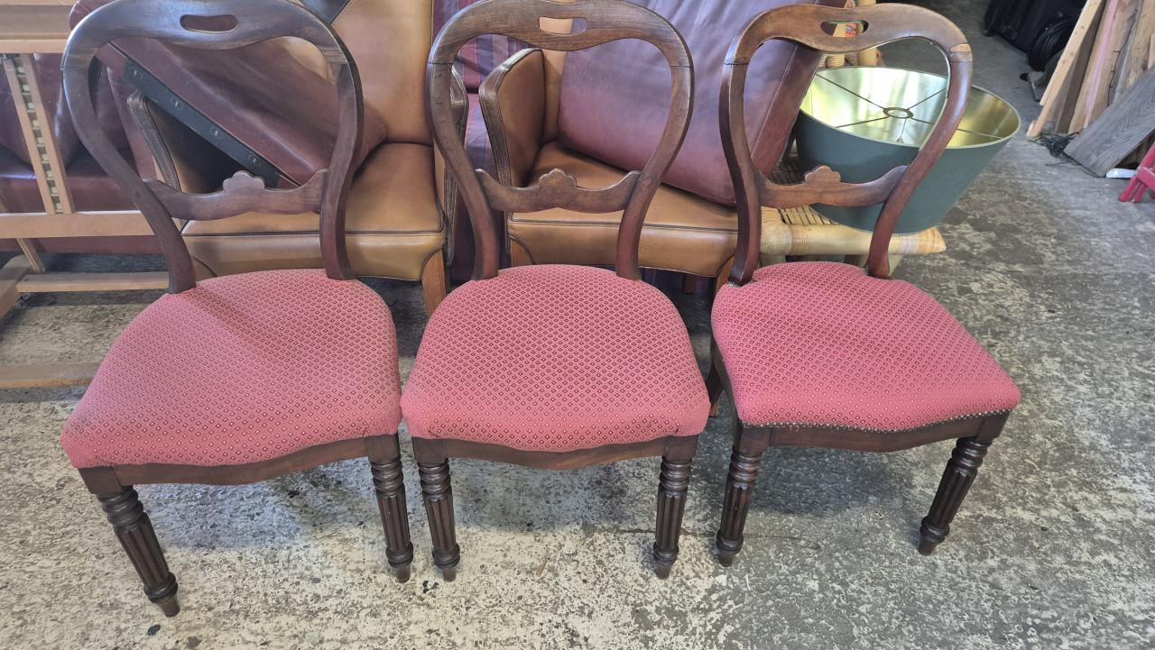 Klassieke eetkamerstoelen