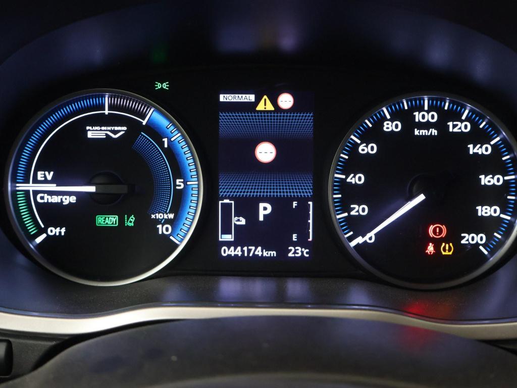 Mitsubishi Eclipse Cross 2.4 phev intense+