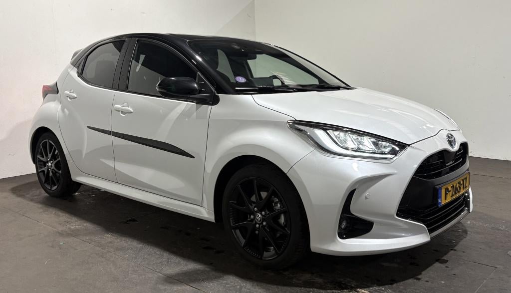 Toyota Yaris 1.5 hyb. executive