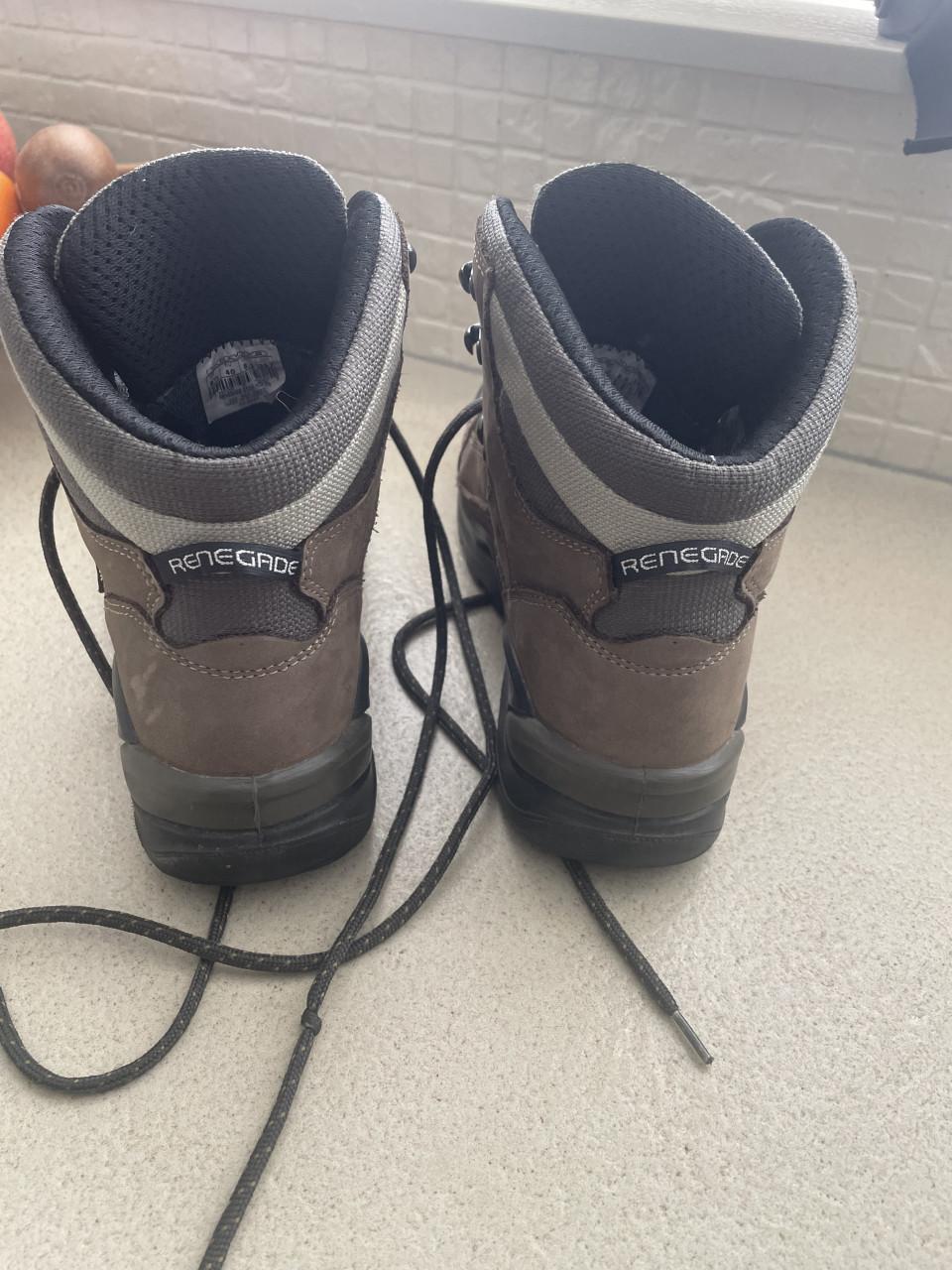 Wandelschoenen Lowa