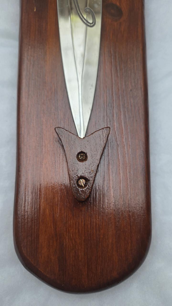 Lord of the Rings Sting Zwaard met Houten Plaque