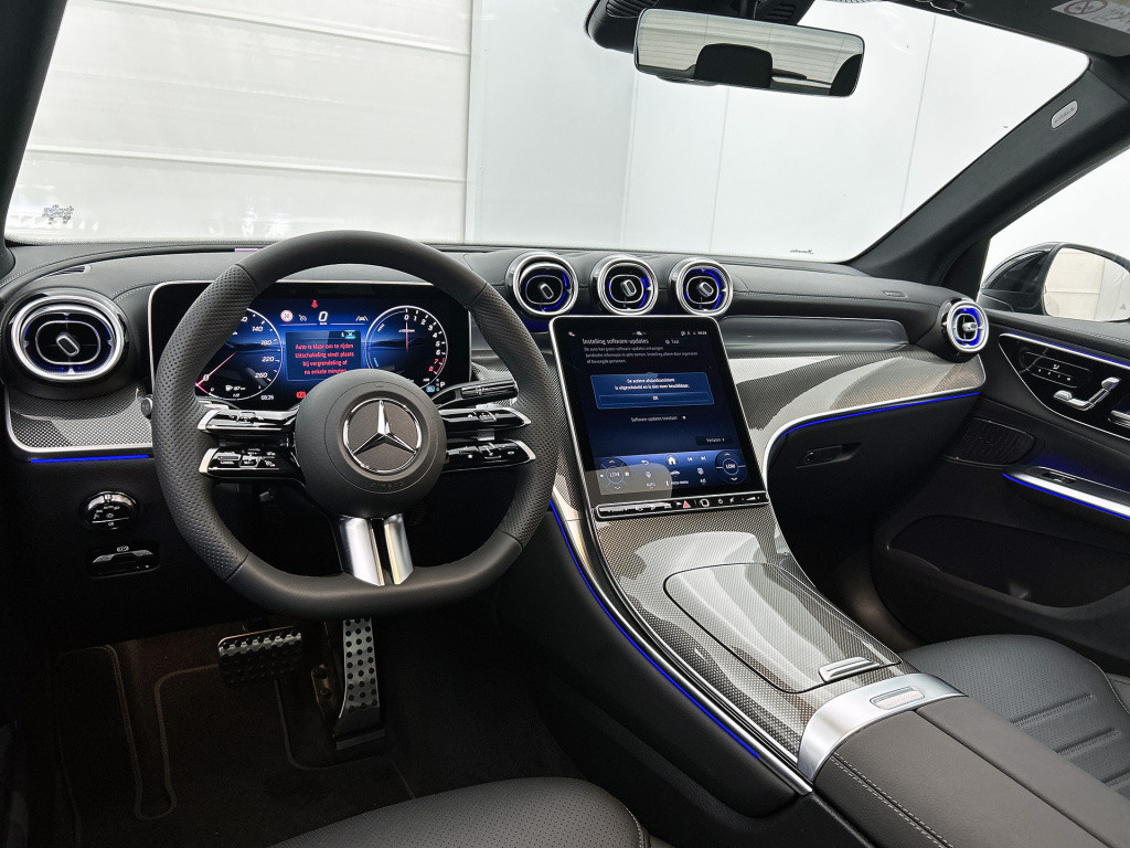 Mercedes-Benz Glc 300e 4matic sport edition | trekhaak | nightpakket | park