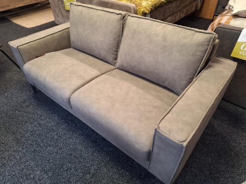 2-Zits Bank Hjort Knudsen