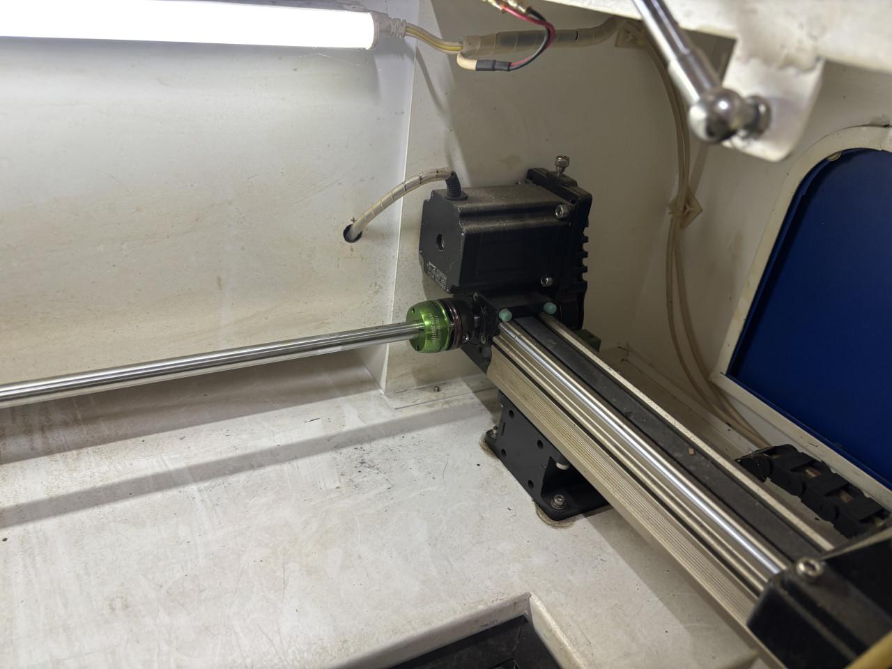 HD Lasers 60w CO2 laser + aansturingslaptop en software