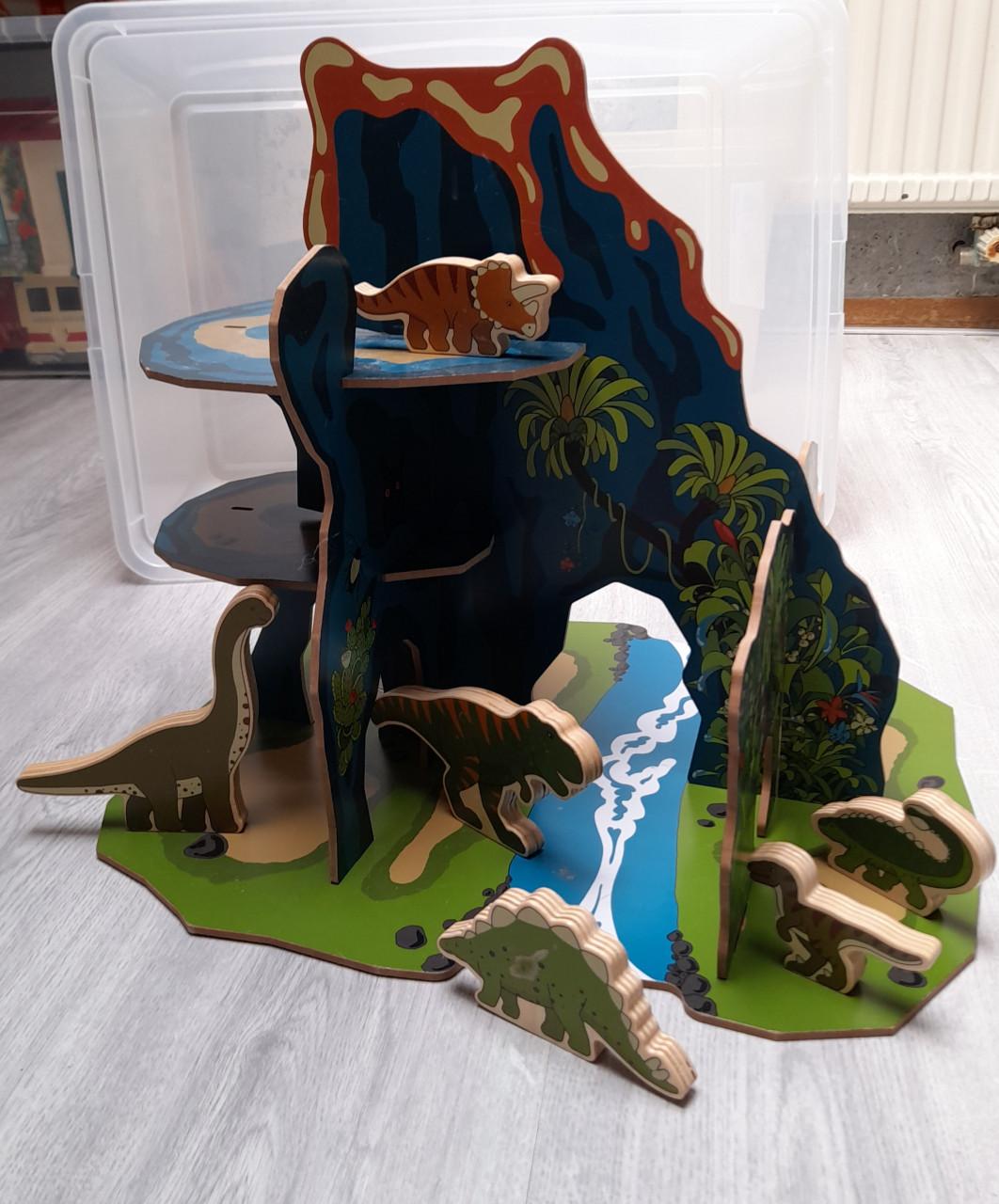 Speelgoed dino's met dinowereld