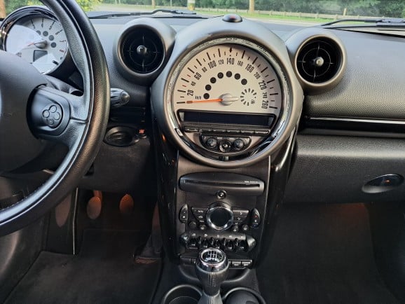 Te koop Mini Countryman van bouwjaar 2010   (€. 7.000,-- ZO MEENEEMPRIJS)