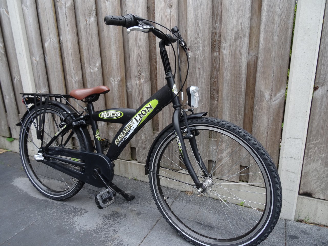 Golden Lion Rock 24 inch jongensfiets 3 versnellingen