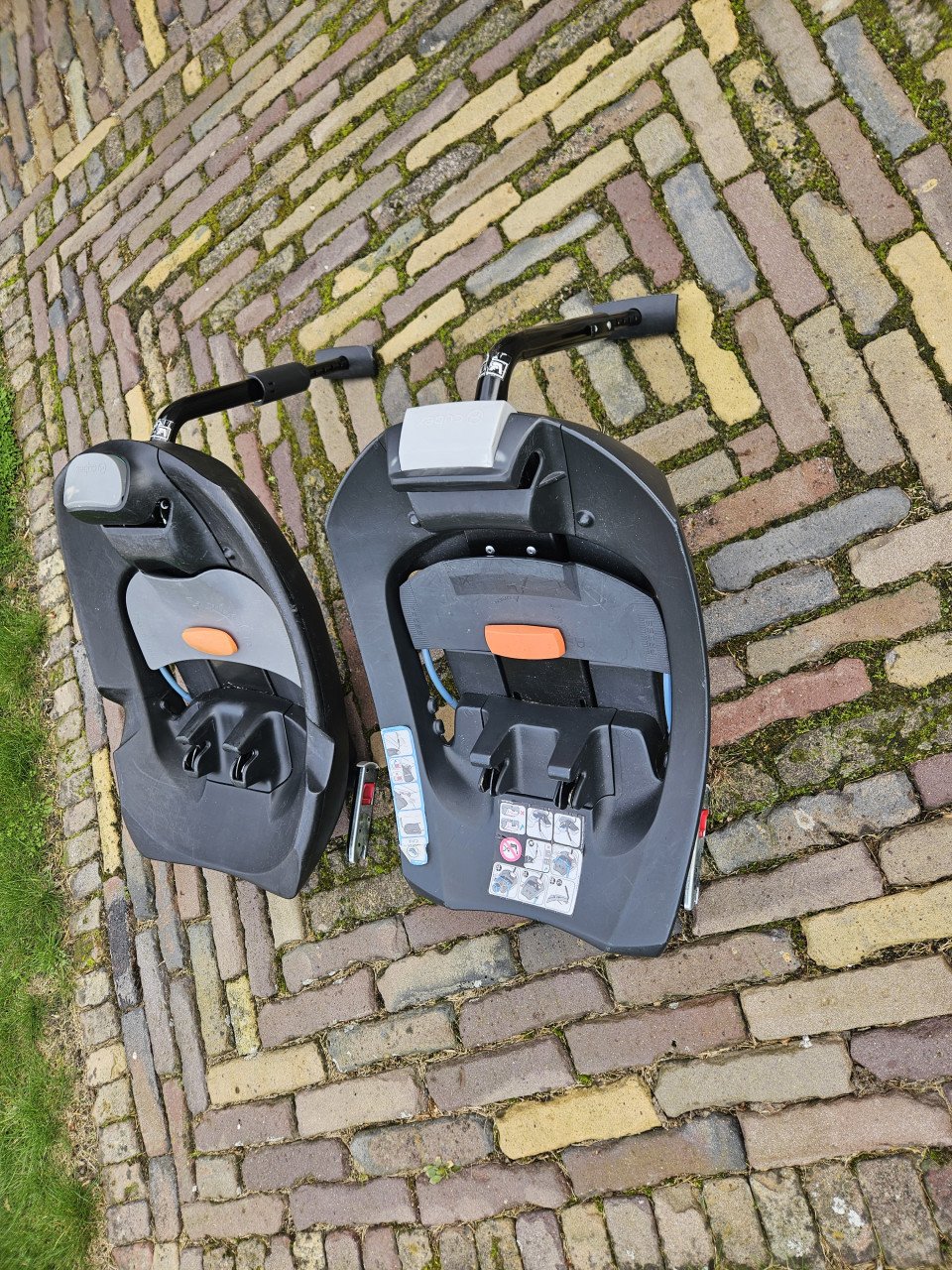 Maxi Cosi Cybex Anton 5