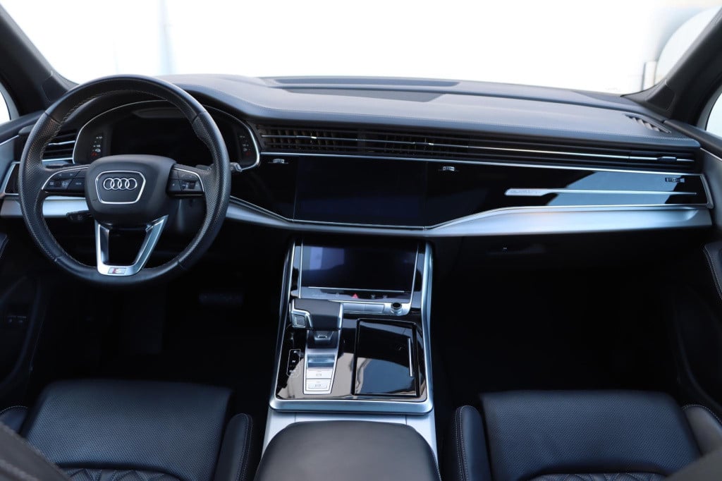 Audi Q7 60 tfsi e quattro pro line s competition 462pk tip