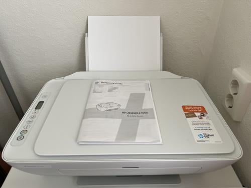 Printer Deskjet 2710e