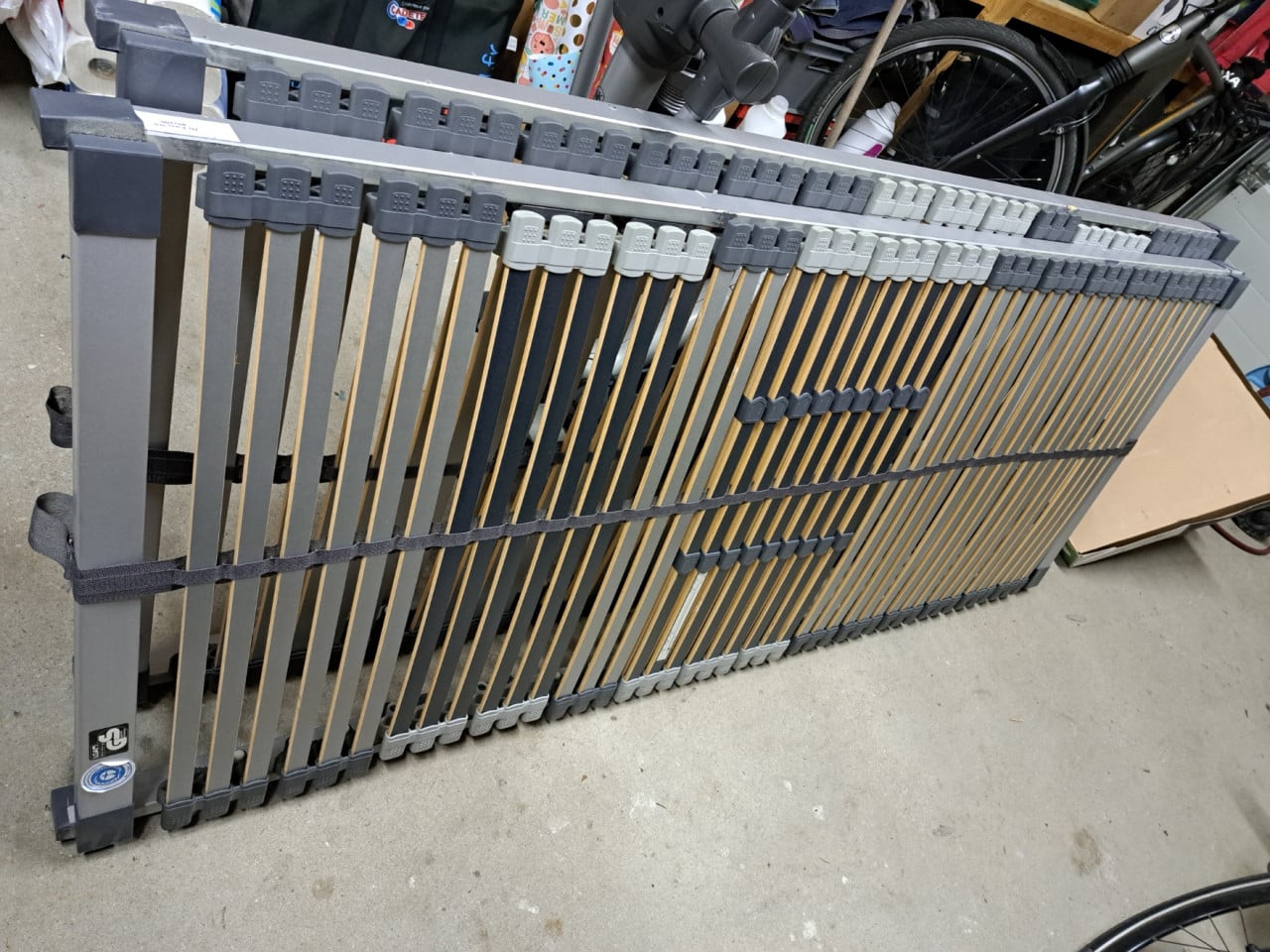 2 Bedbodems/Lattenbodems 80 x 200 incl tussenpootjes