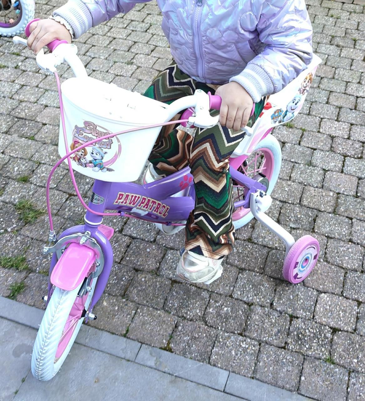 Meisjes fiets 12 inch