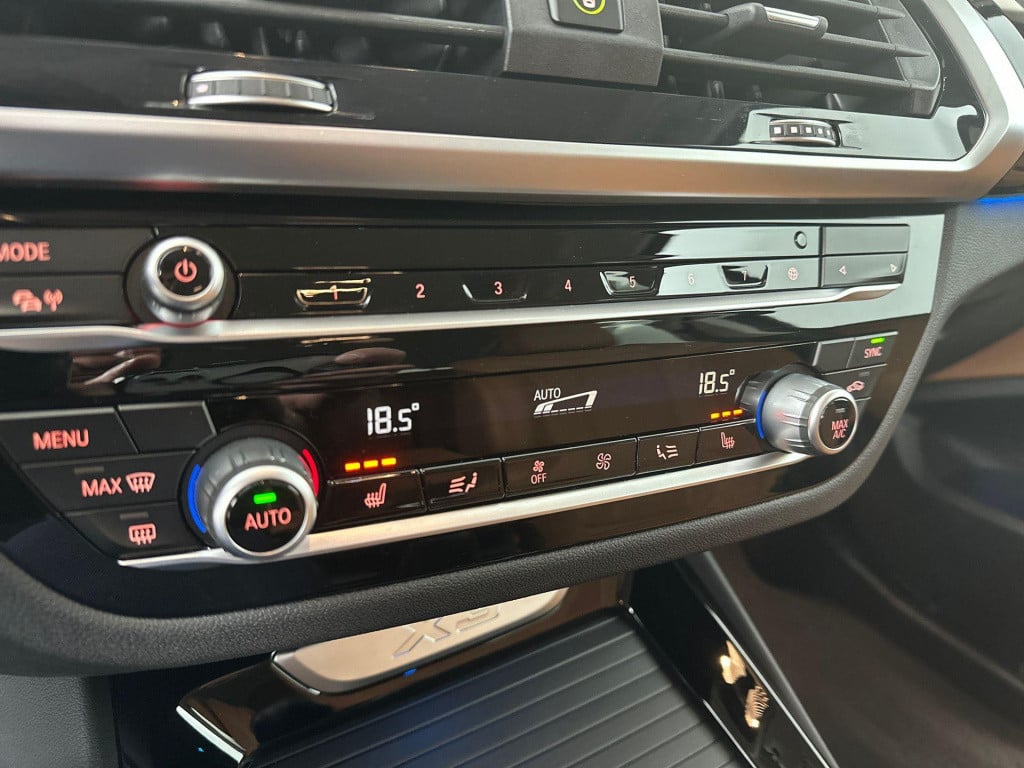 BMW X3 xdrive30e executive leder camera trekhaak
