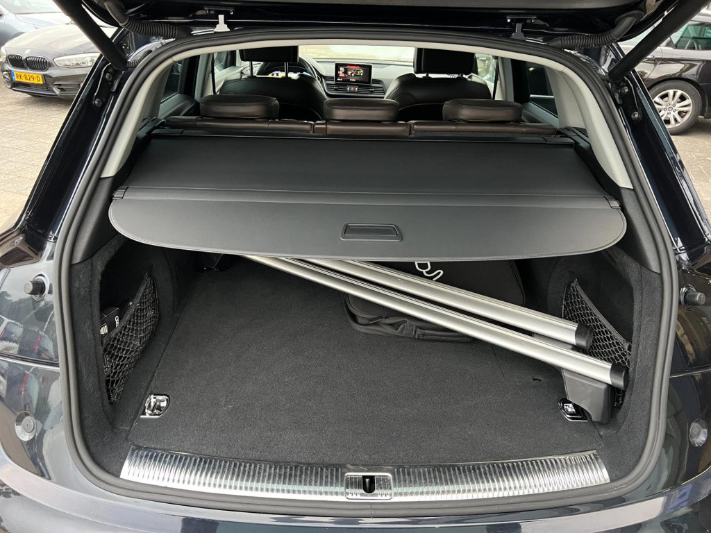 Audi Q5 55 tfsi e quattro competition s-line