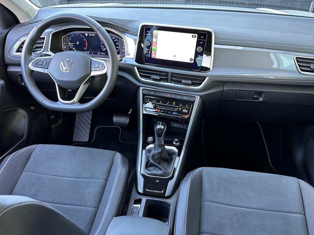 Volkswagen T-roc 1.5 tsi 150pk dsg style carplay | camera | keyless | elek.