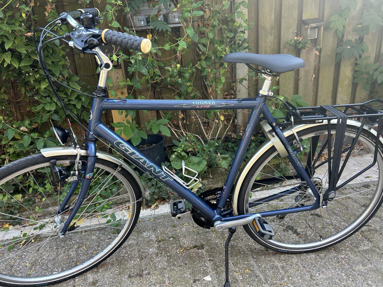 Herenfiets Giant Tourer Lite 21 versnel. Echt goed en mooi..
