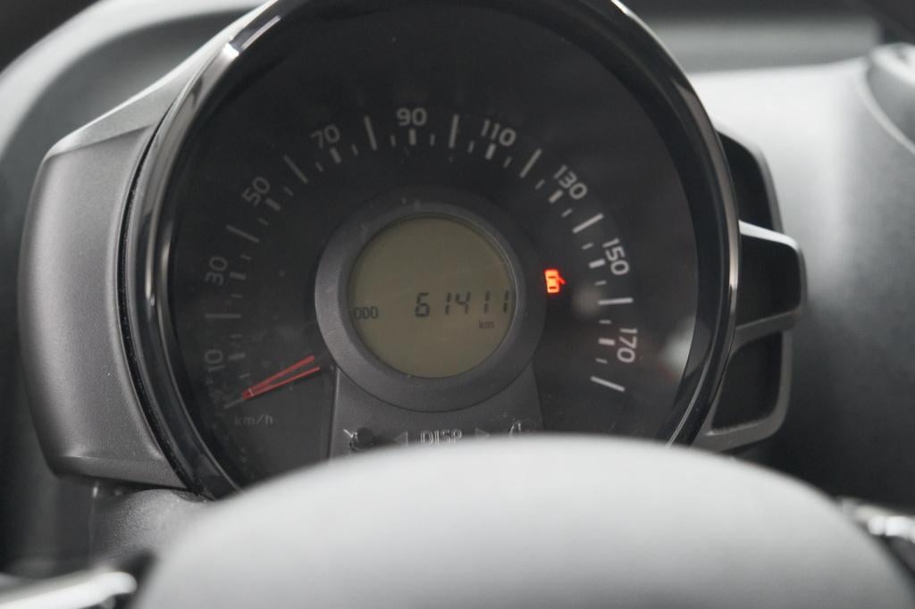 Citroen C1 1.0 vti feel | bluetooth | airco | snelheidbegrenzer | 5 deurs