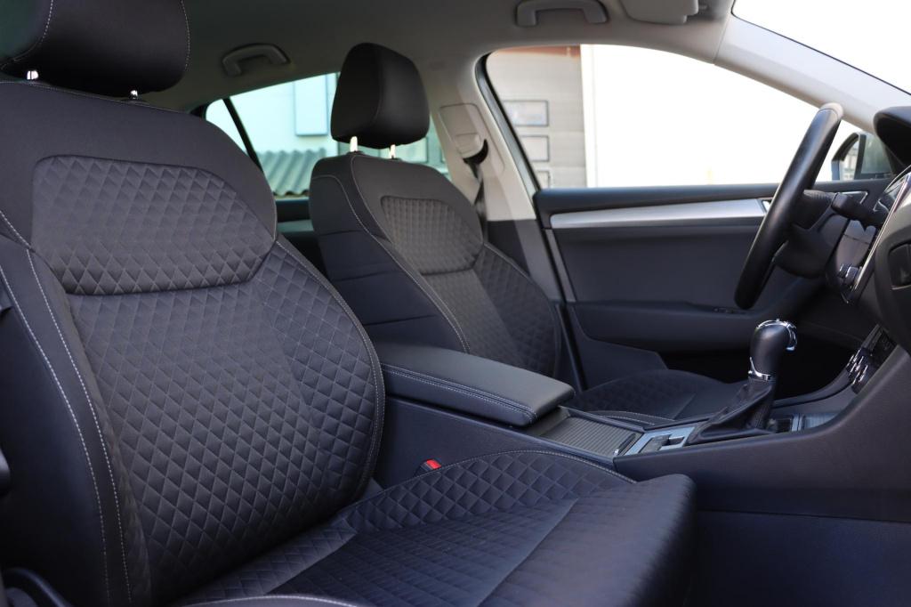 Skoda Superb combi 1.5 tsi act business edition 150pk
