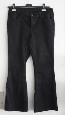 Zwarte spijkerbroek met flared pijpen  maat L-30