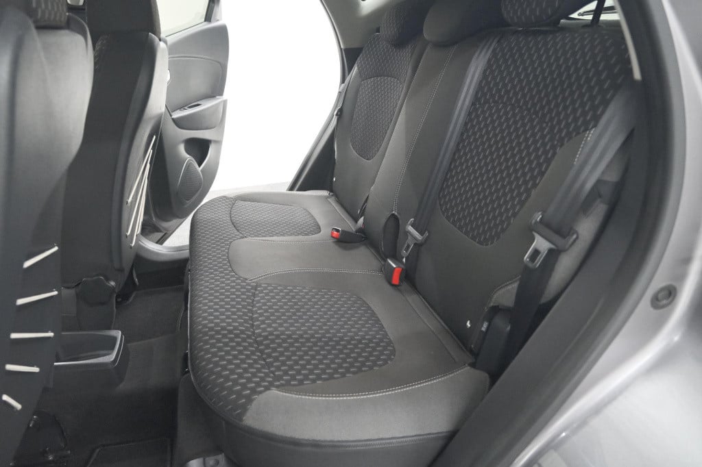 Renault Captur tce 90 intens | trekhaak | camera | navigatie | parkeersenso