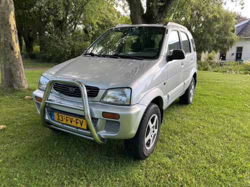 Daihatsu Terios 4x4 07-2000 € 2.250,= IJskoude airconditioning