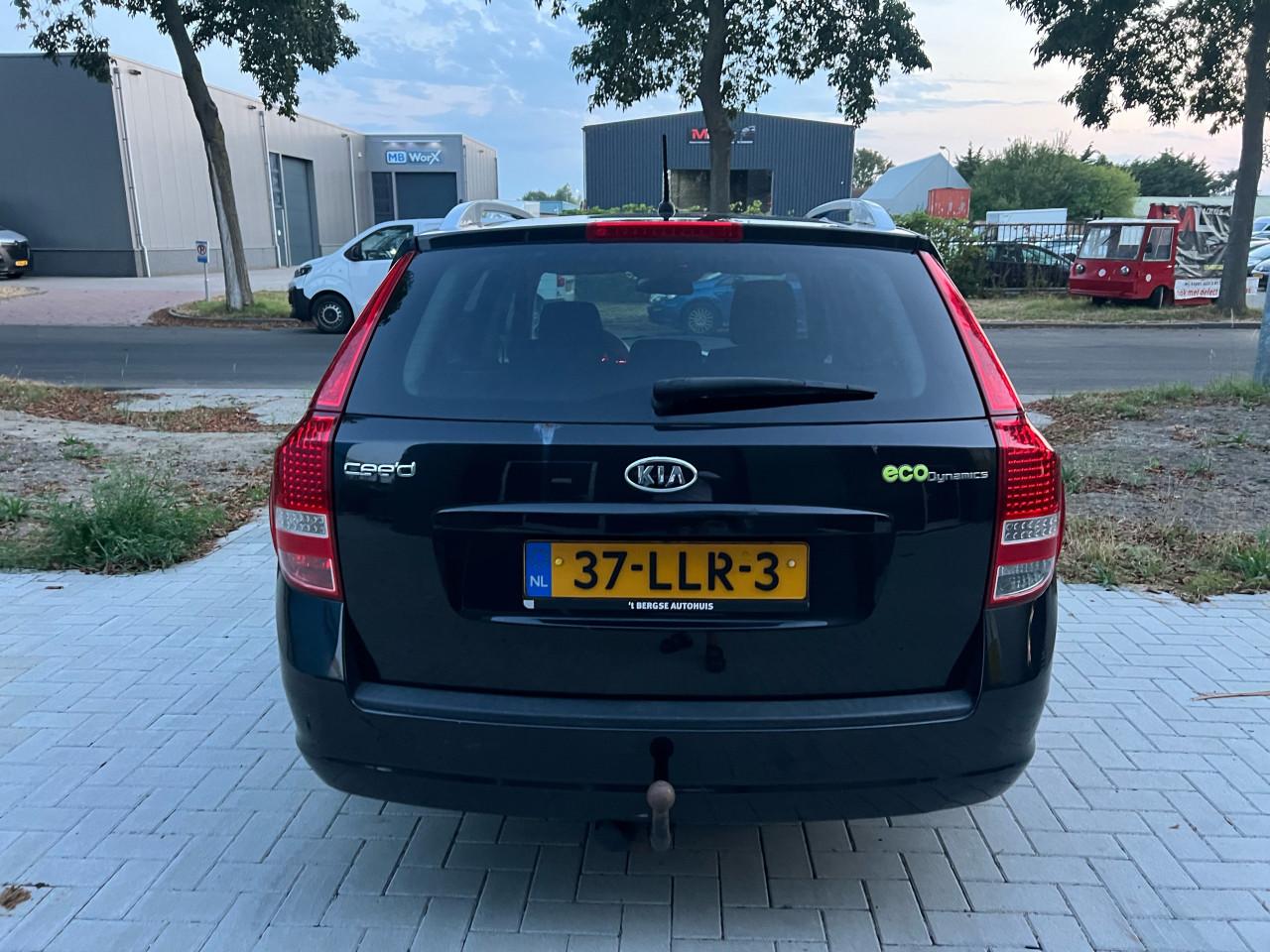Kia Cee'd 1.4CVVT Seven Business Airco/Cruise