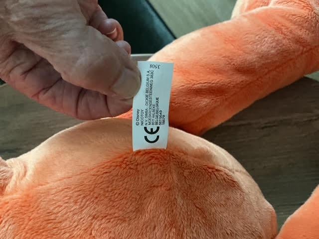 Prachtige middelgrote TEIGETJE Knuffel van Winnie de Poeh
