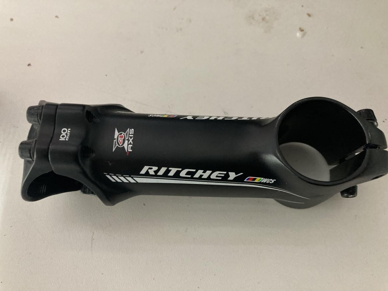 Ritchey race fiets met Ritchey stuur pen izgs