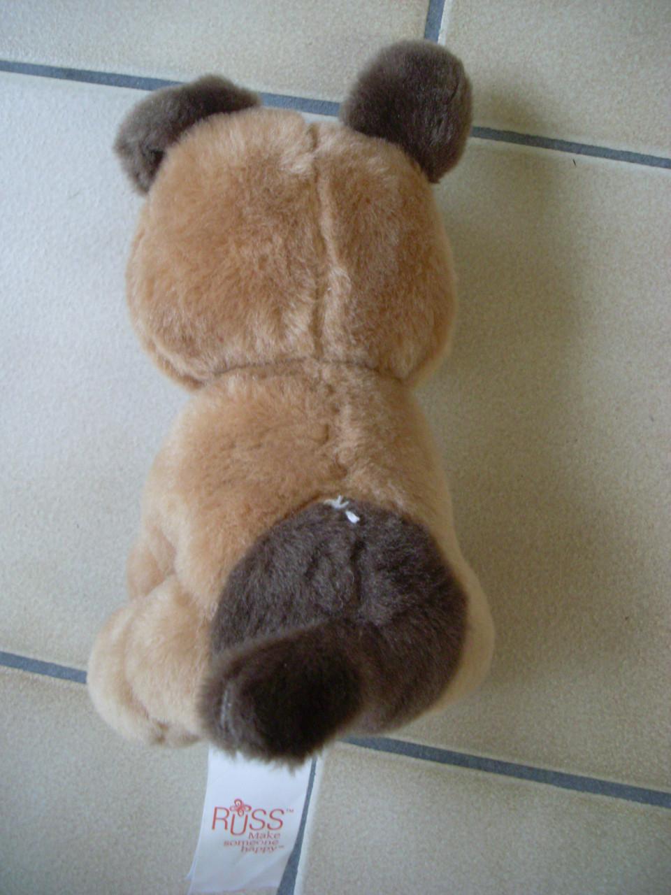 Russ knuffelhond