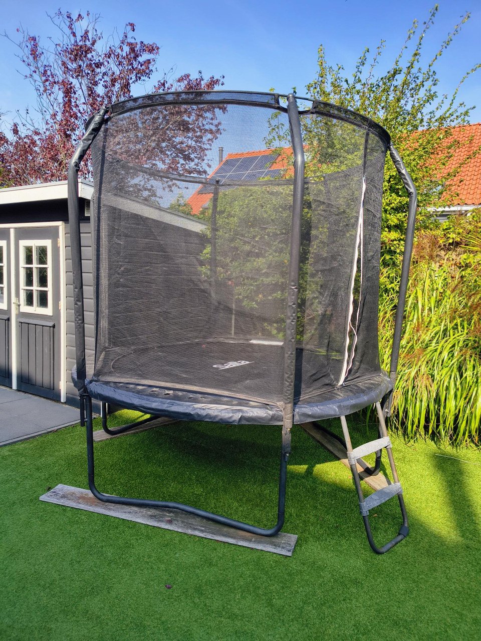 Salta black edition trampoline 244 cm