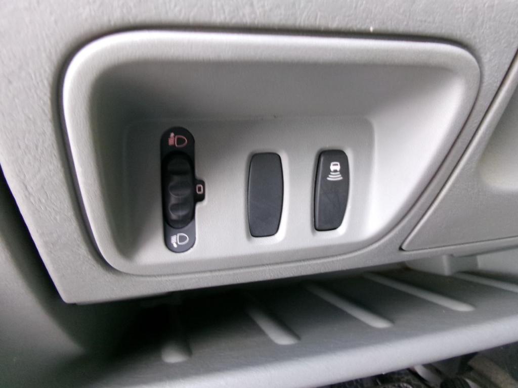 Renault Trafic 2.0 dci airco, navi, cruise-contr., pdc